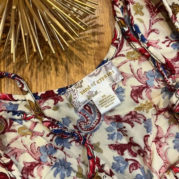 Band of Gypsies Jumpsuit Summer Floral Patch Pockets Size XS - Picture 7 of 9